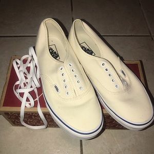Vans authentic